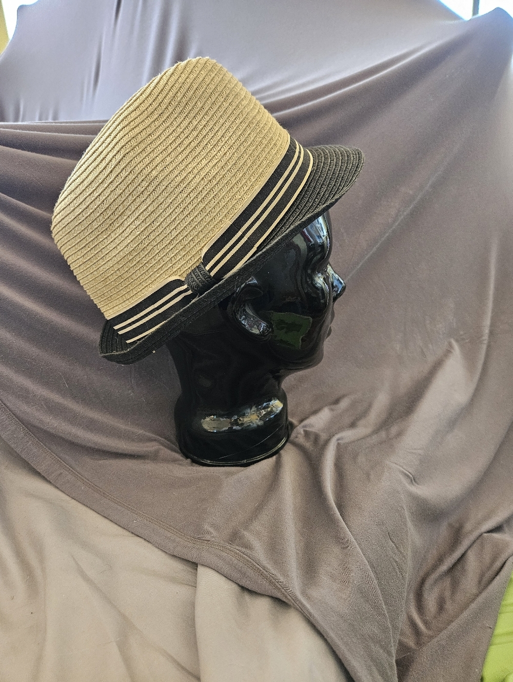 Apt. 9 Two-Tone Straw Hat in Beige and Black